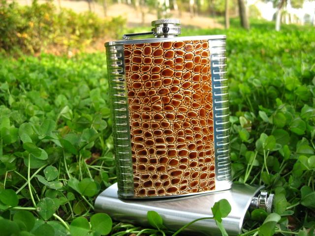 Stainless Steel Flagon Kettle  Man Outdoor Essential of Wine UD16020 